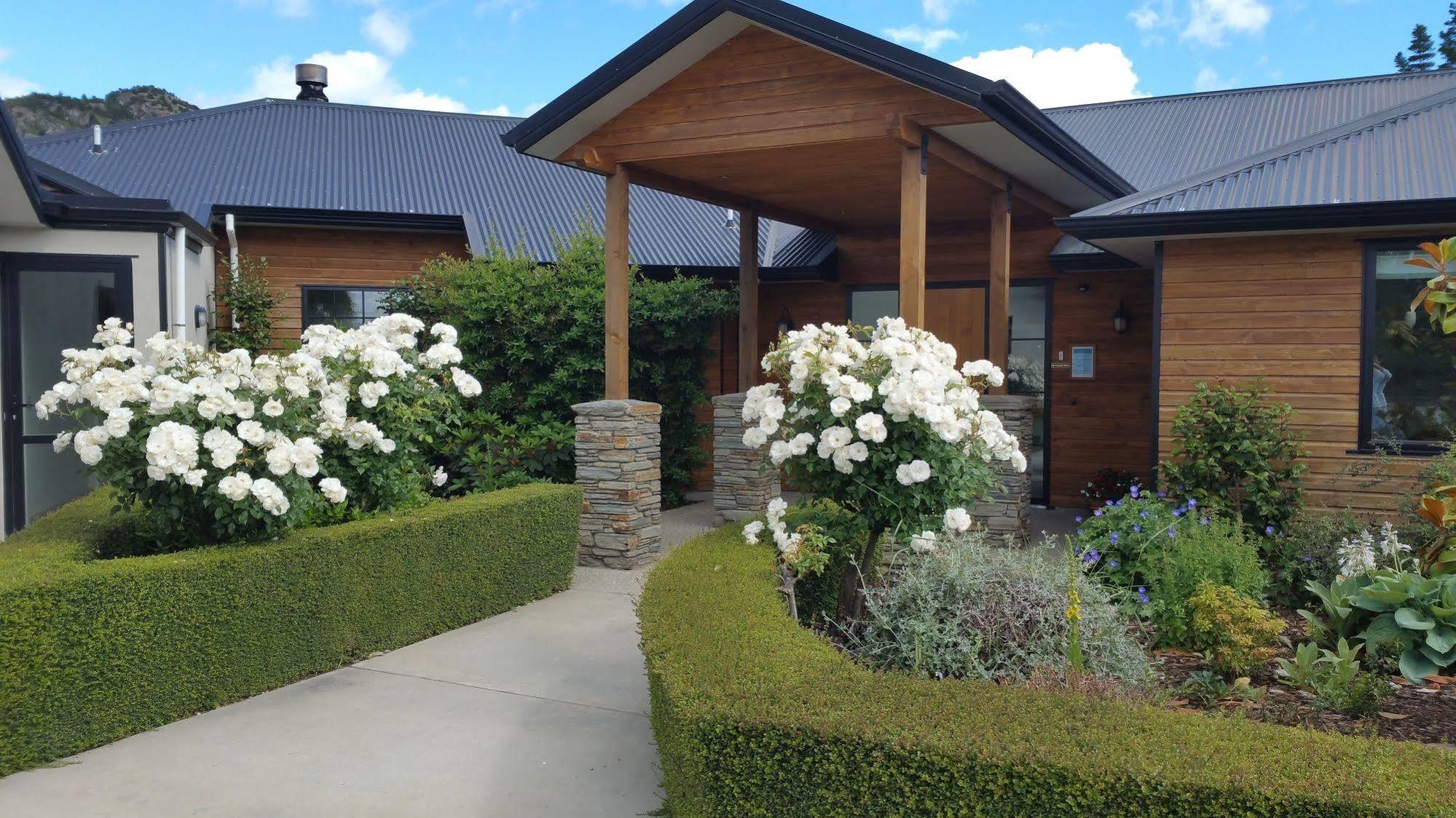 Wanaka Alpine Lodge Extérieur photo