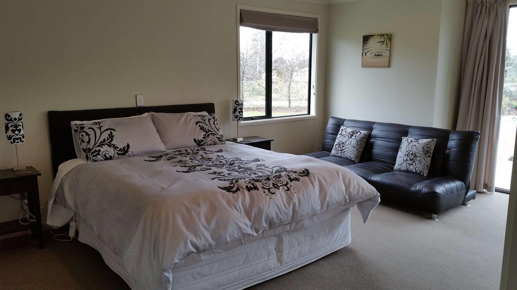 Wanaka Alpine Lodge Extérieur photo